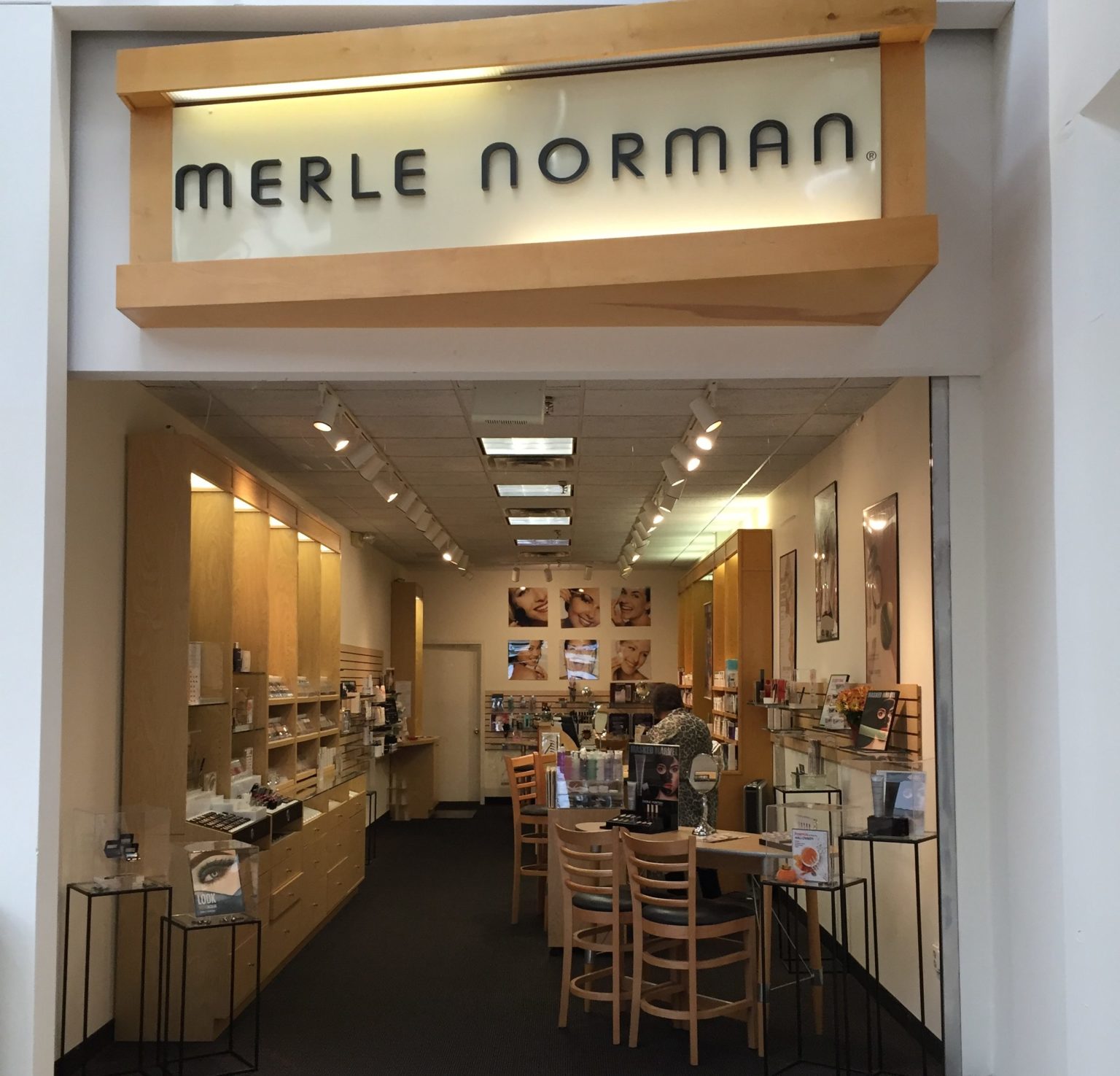 Merle Norman Franchisee Celebrated 39th Year Anniversary In Their